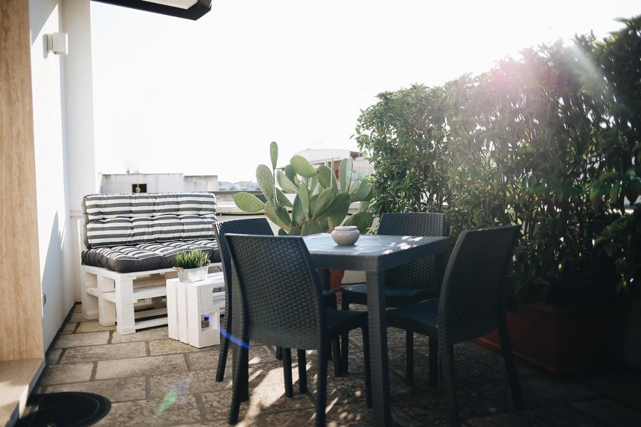 ليتشي Le Home Rooms المظهر الخارجي الصورة