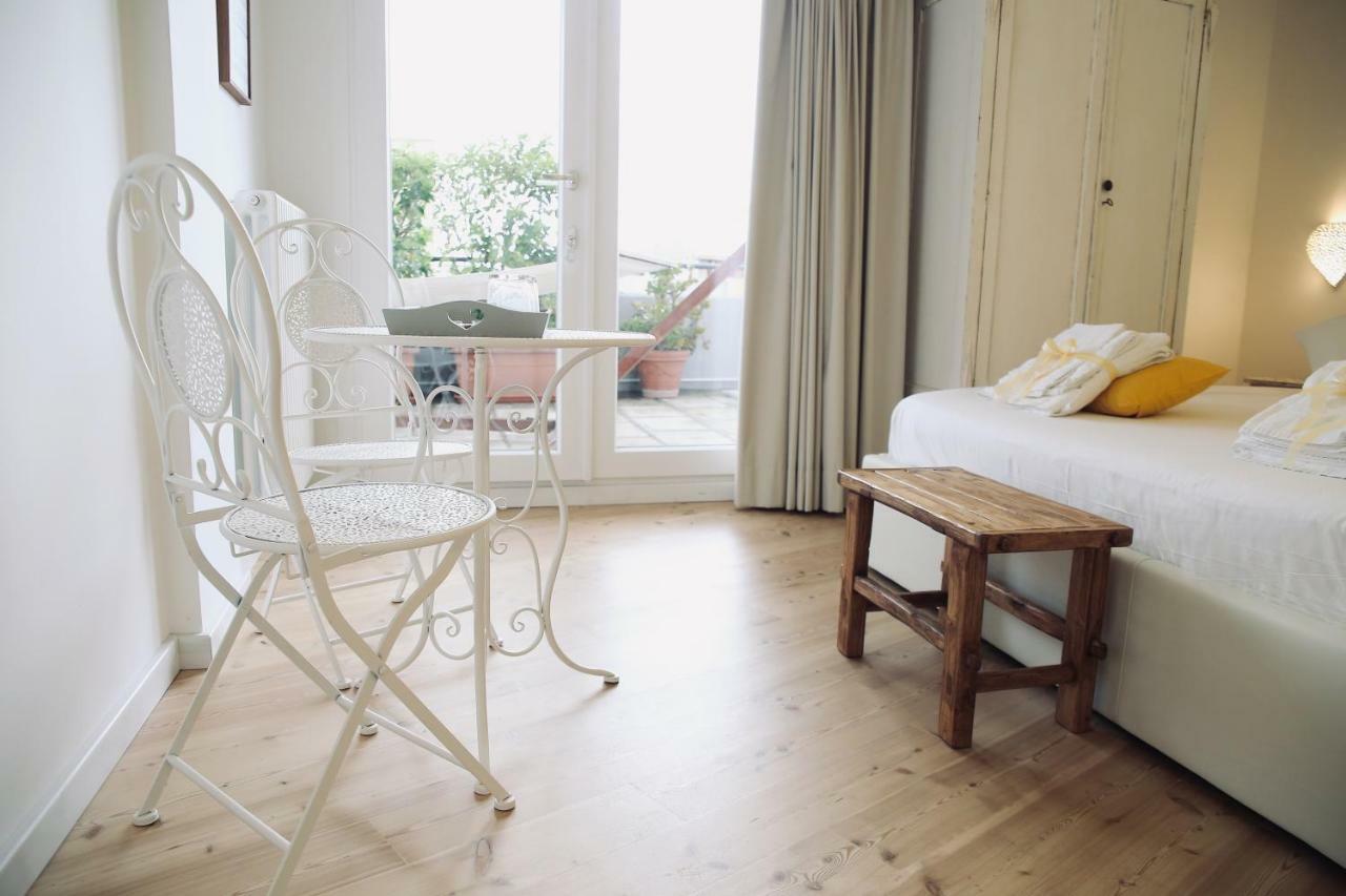 ليتشي Le Home Rooms المظهر الخارجي الصورة