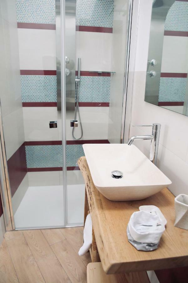 ليتشي Le Home Rooms المظهر الخارجي الصورة